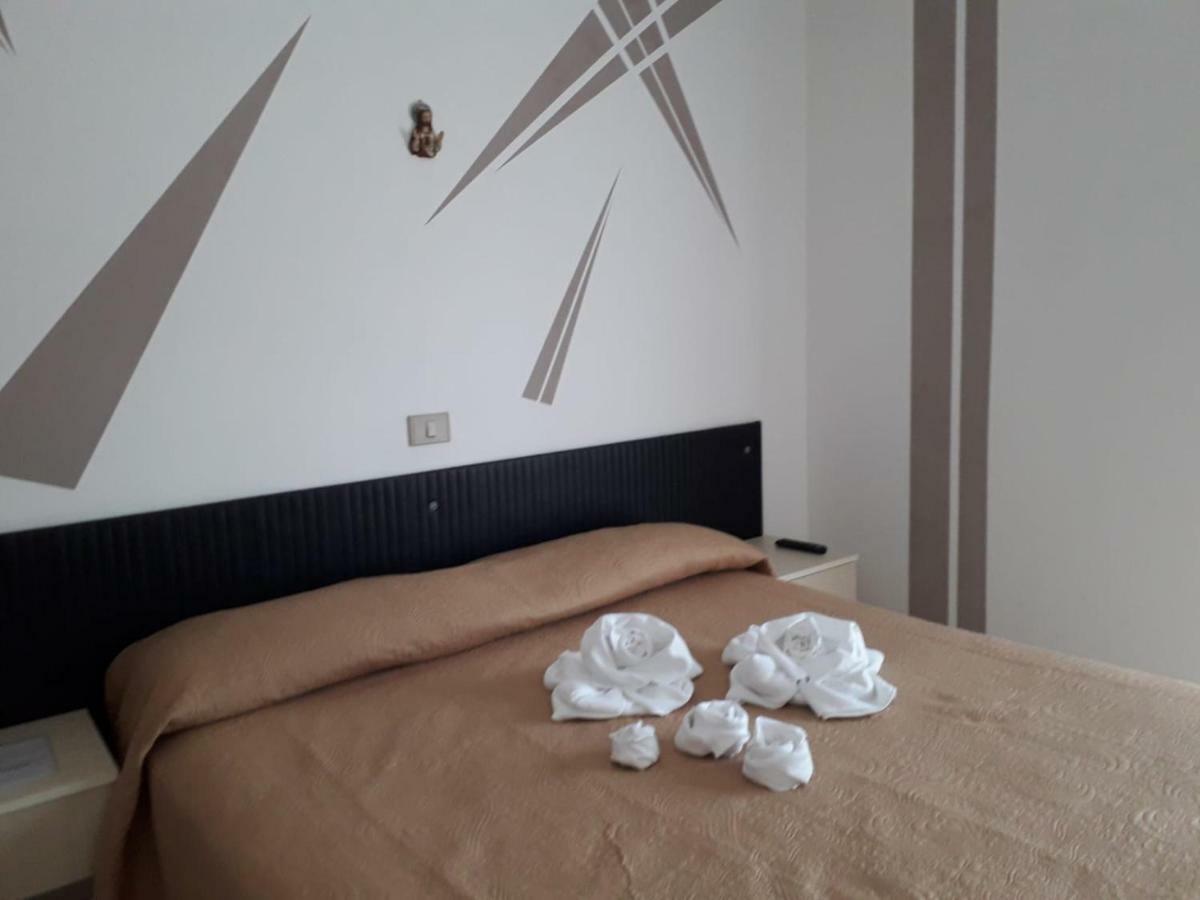 Hotel Santa Caterina Gizzeria Eksteriør billede